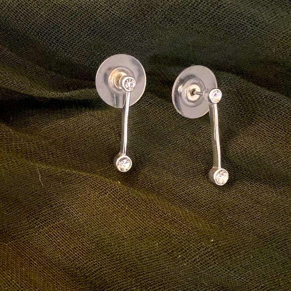 Cubic Zirconia drop earrings - Picture 1 of 1